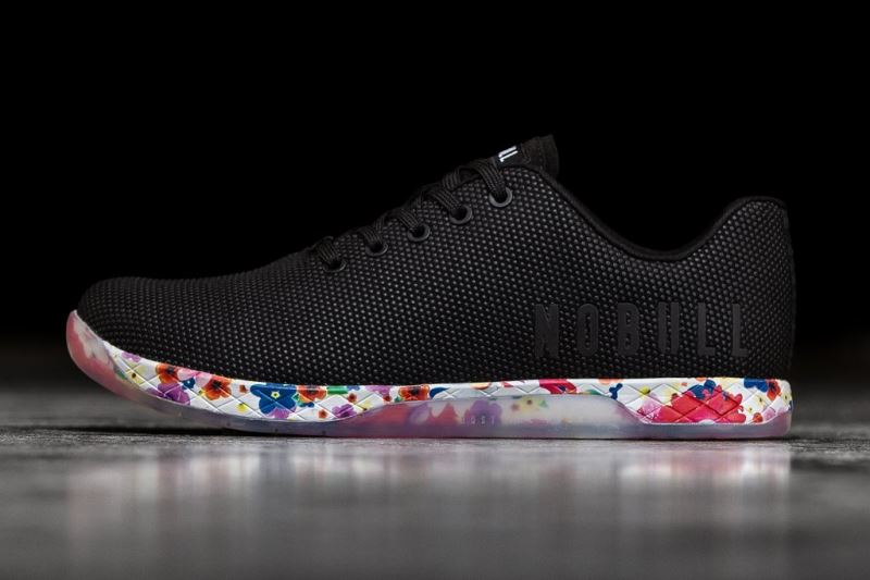 Black Men's Nobull Daisy Trainers | ZQPENR-034