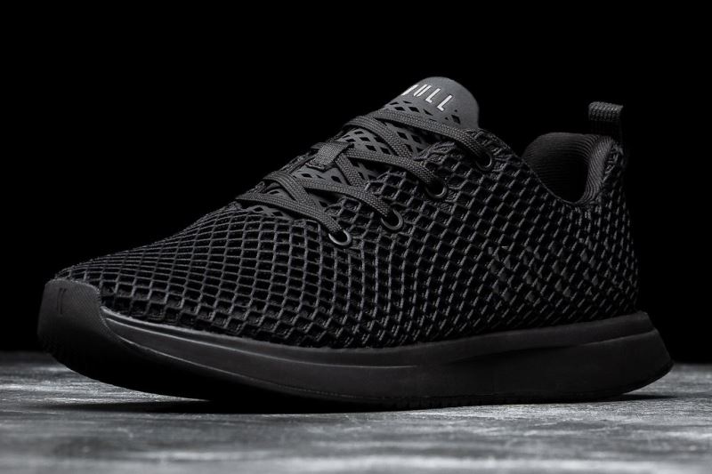 Black Men's Nobull Mesh Running Shoes | JYEPGO-403