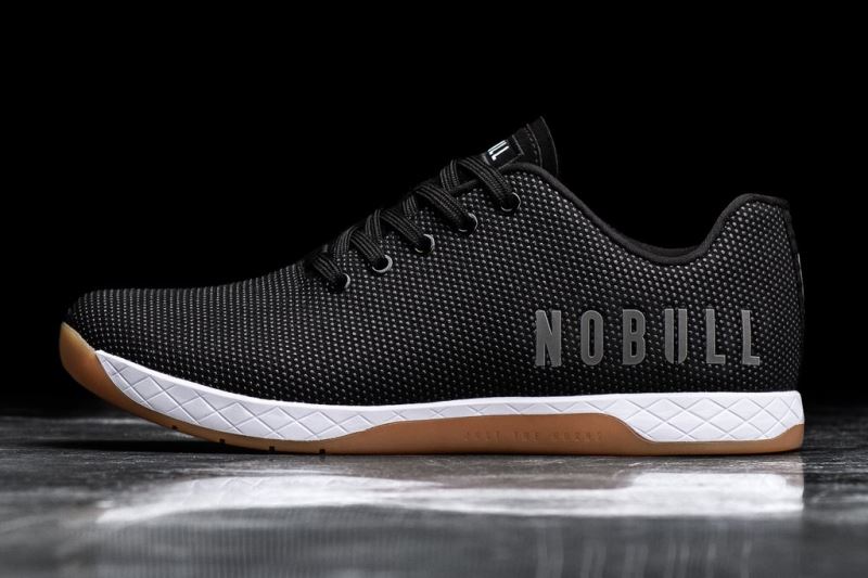 Black White Men's Nobull Low-Top Trainers | QHDUON-430