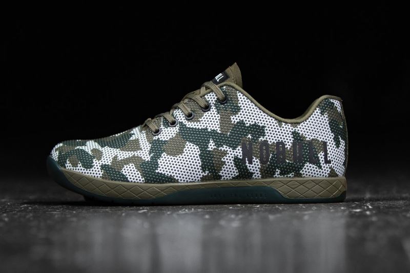 Camouflage Men's Nobull Field Trainers | WRHJME-941