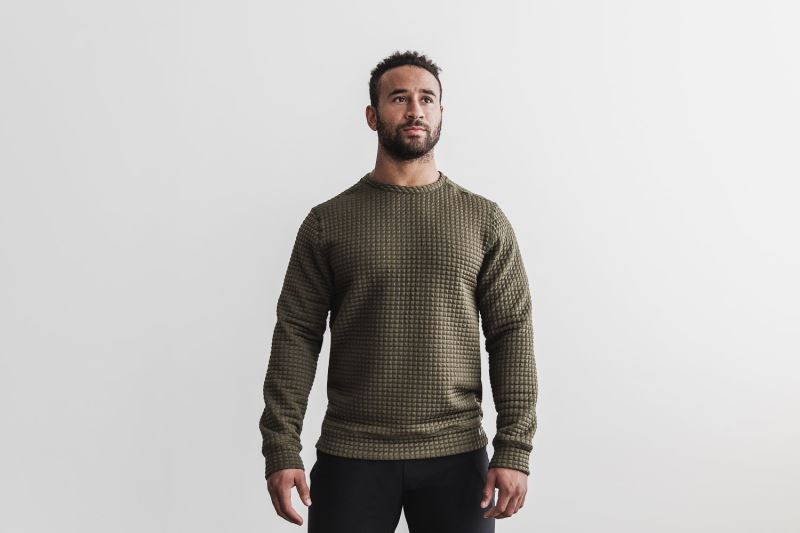 Green Men's Nobull Quilted Crew Pullover | NSKXVH-287