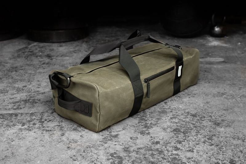 Olive Men's Nobull Waxed Canvas Traditional Duffle Bags | CWOVUN-084