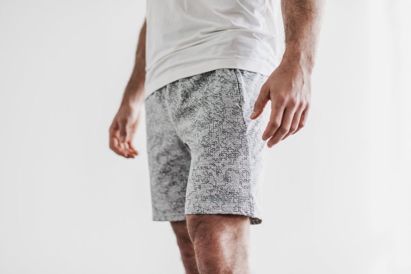 White Men's Nobull Knit 8.5" Shorts | BYXJEU-480